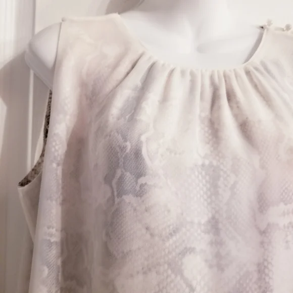 WHBM Top - Picture 3 of 6